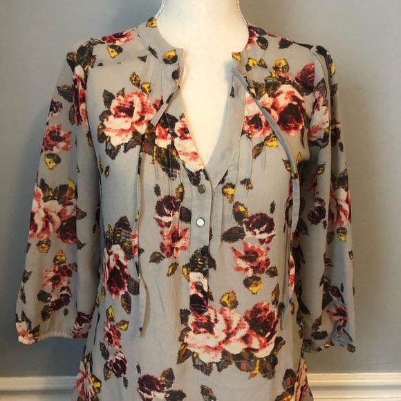 🌸3/$15 Princess Vera Wang Crepe Tunic - Picture 7 of 10